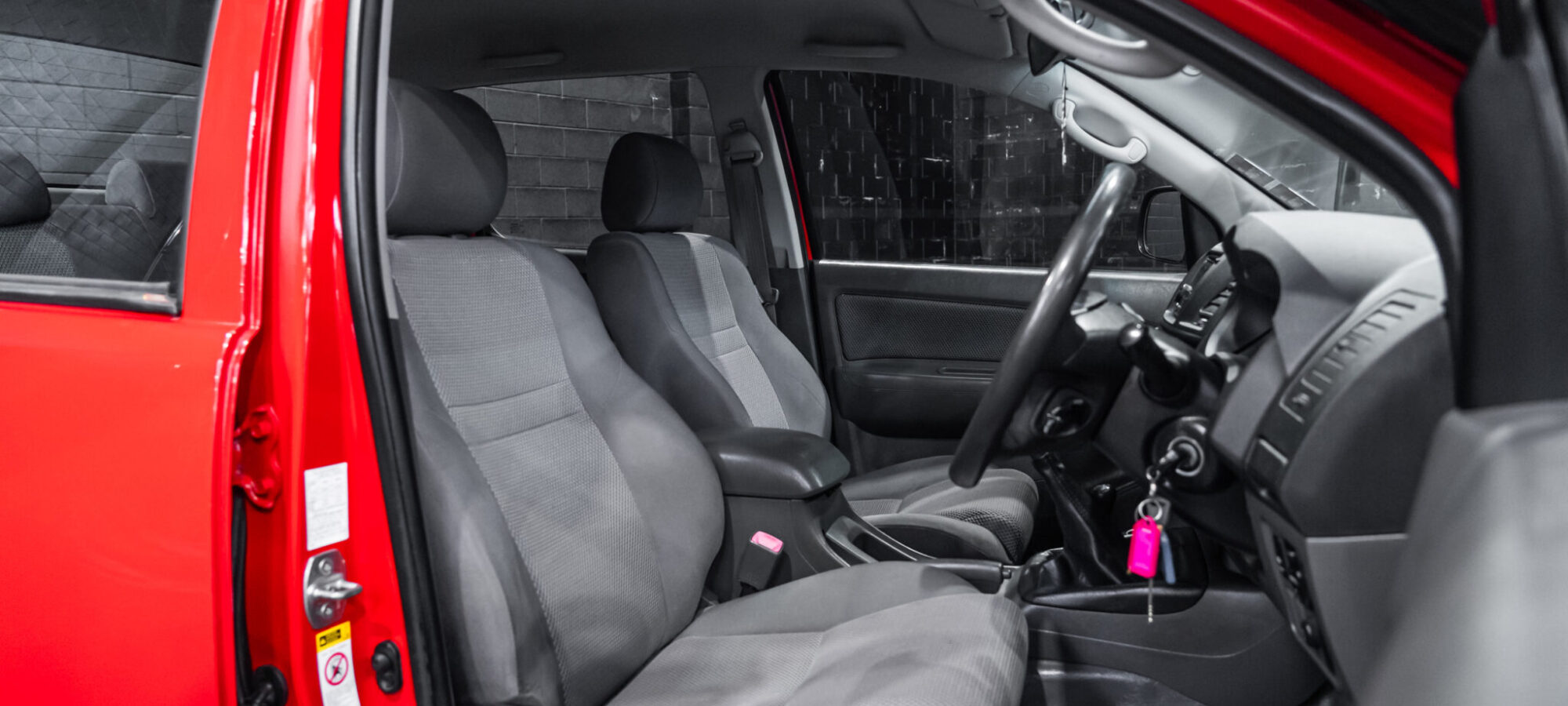 Vehicle Gallery Image