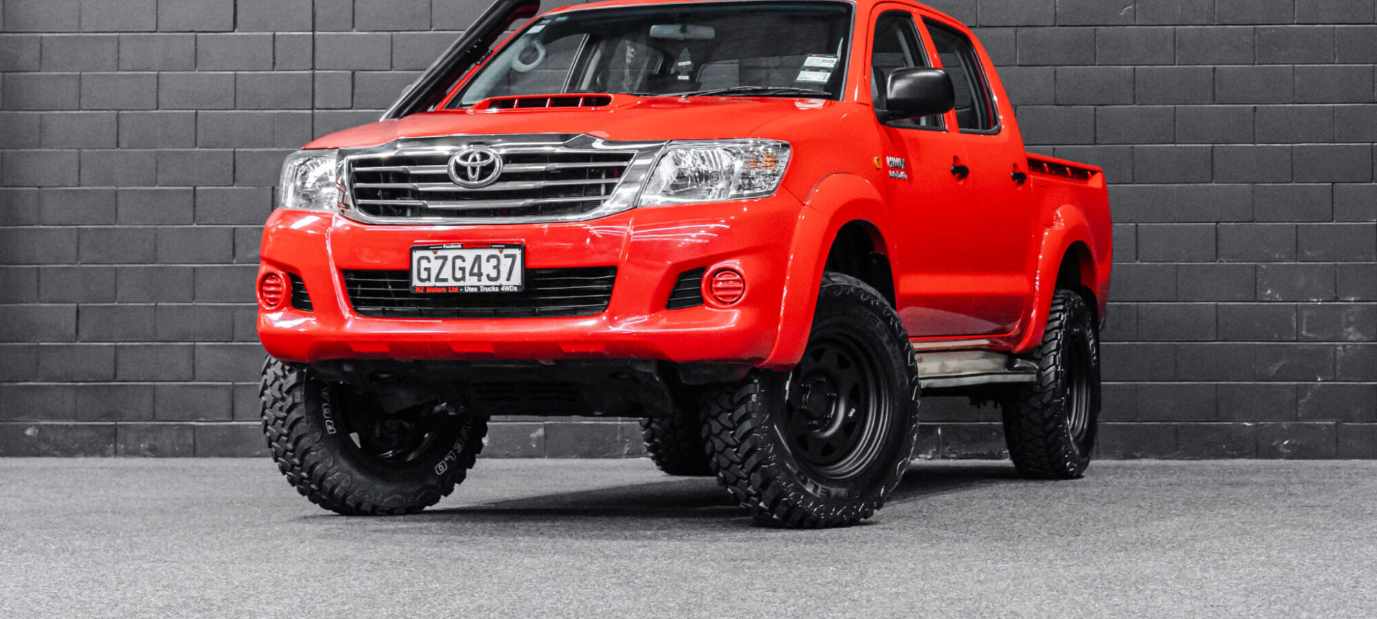 Vehicle Gallery Image