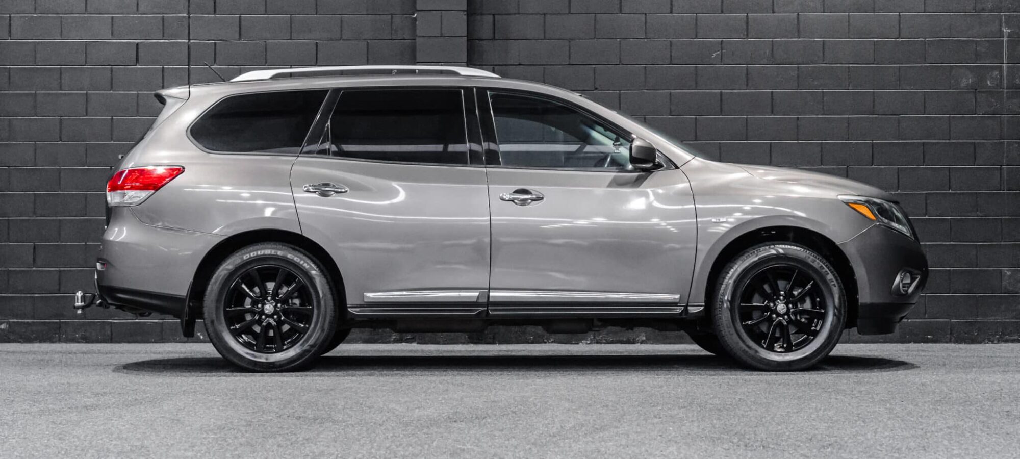 Vehicle Gallery Image