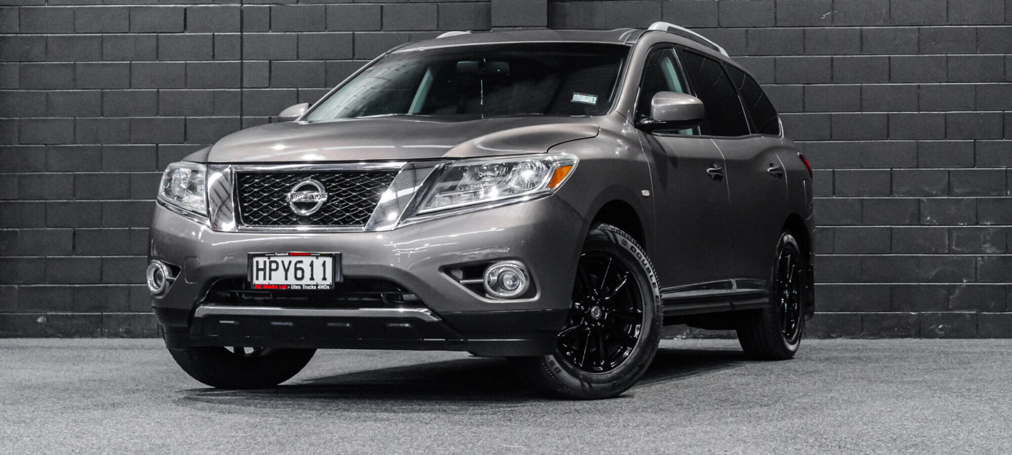 Vehicle Gallery Image