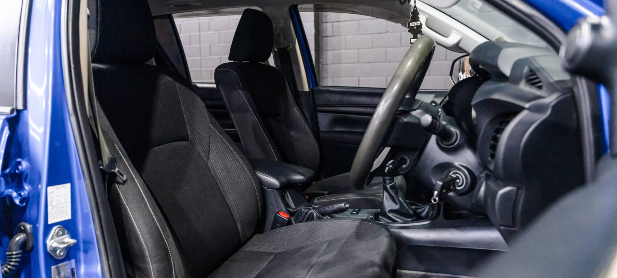 Vehicle Gallery Image