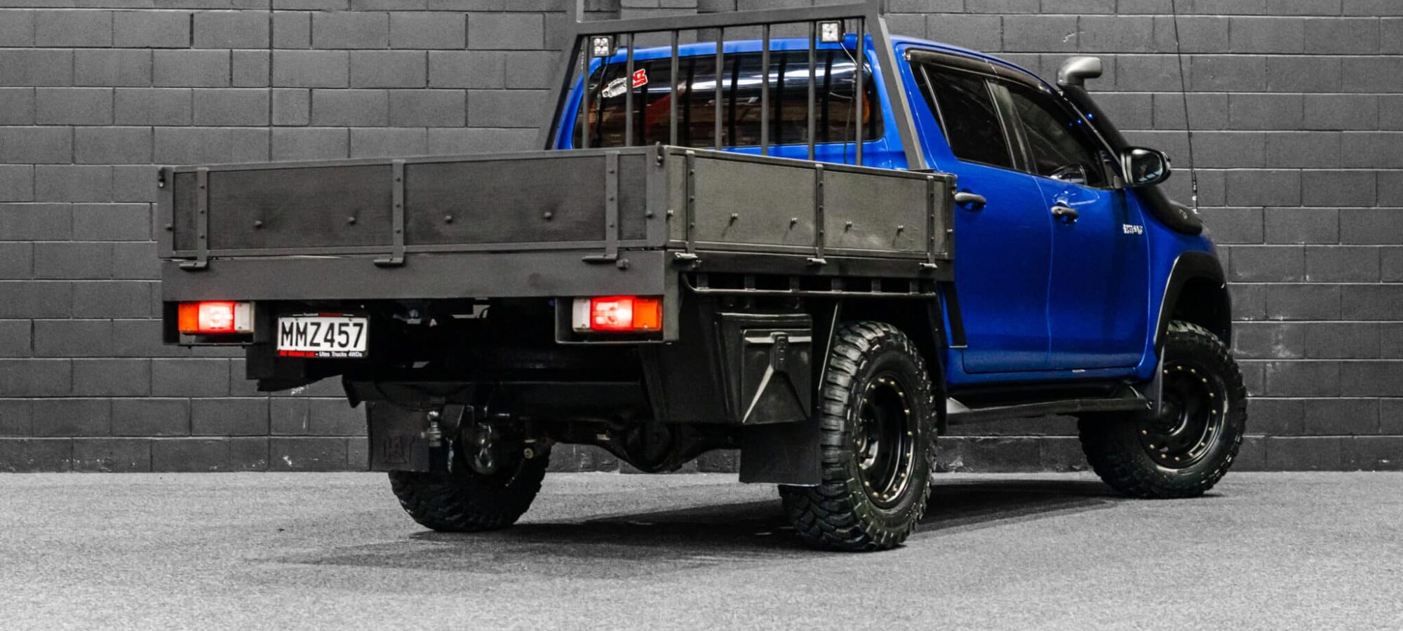 Vehicle Gallery Image