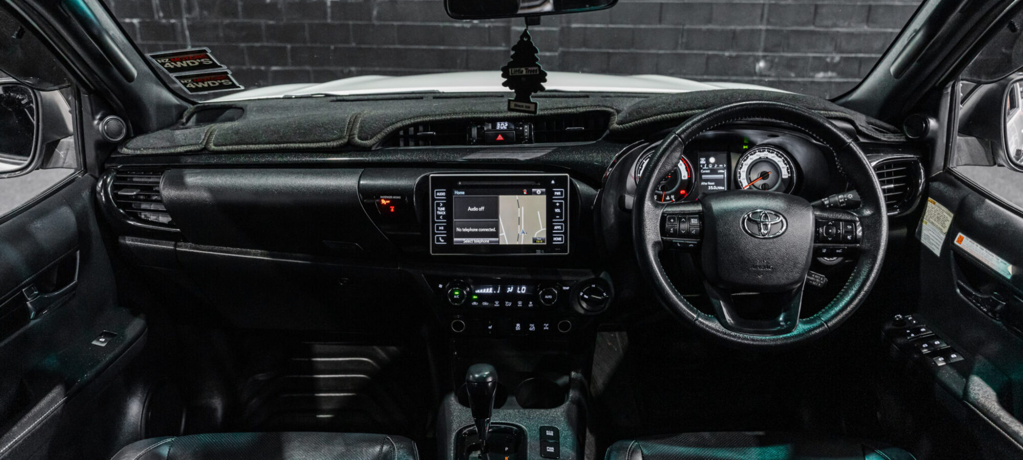 Vehicle Gallery Image