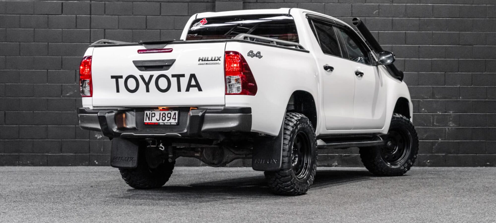 Vehicle Gallery Image