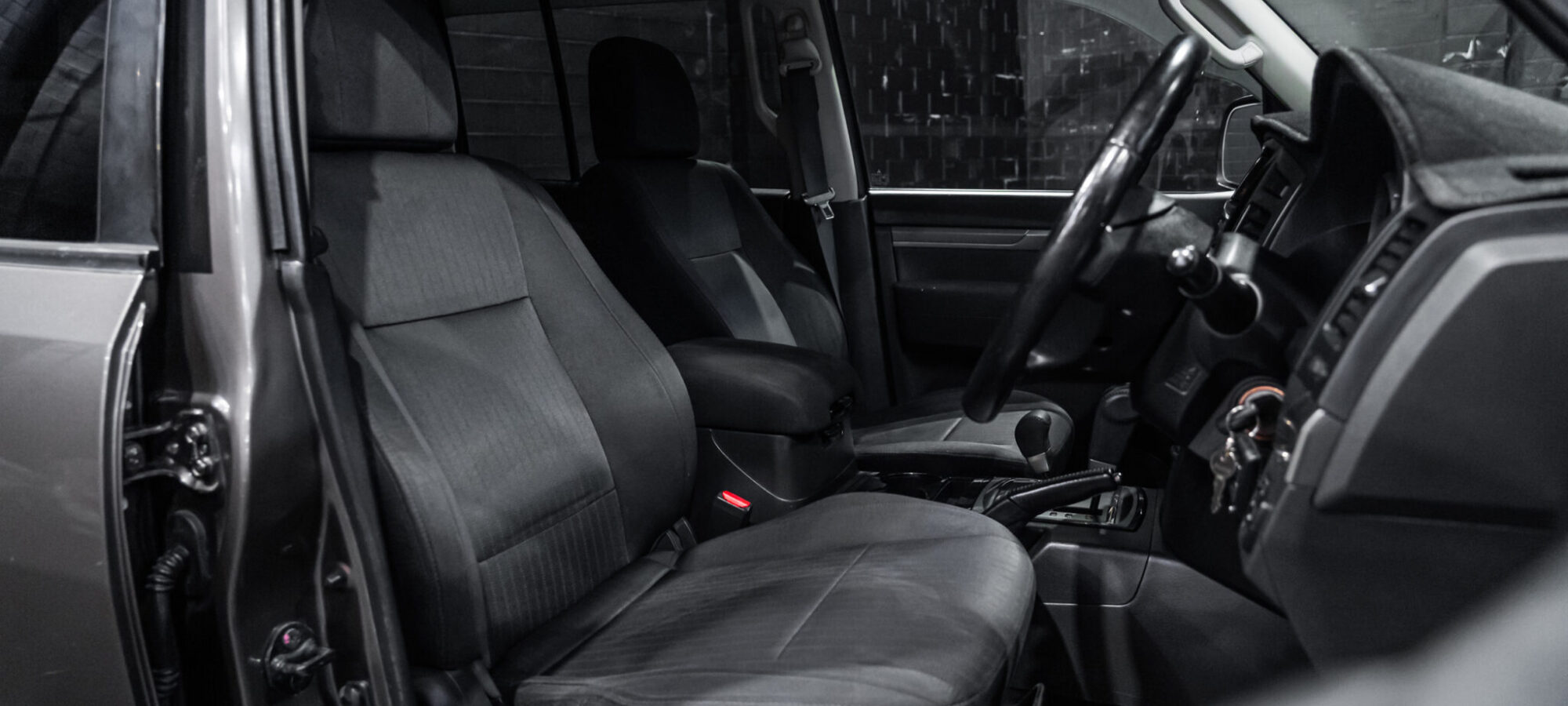 Vehicle Gallery Image