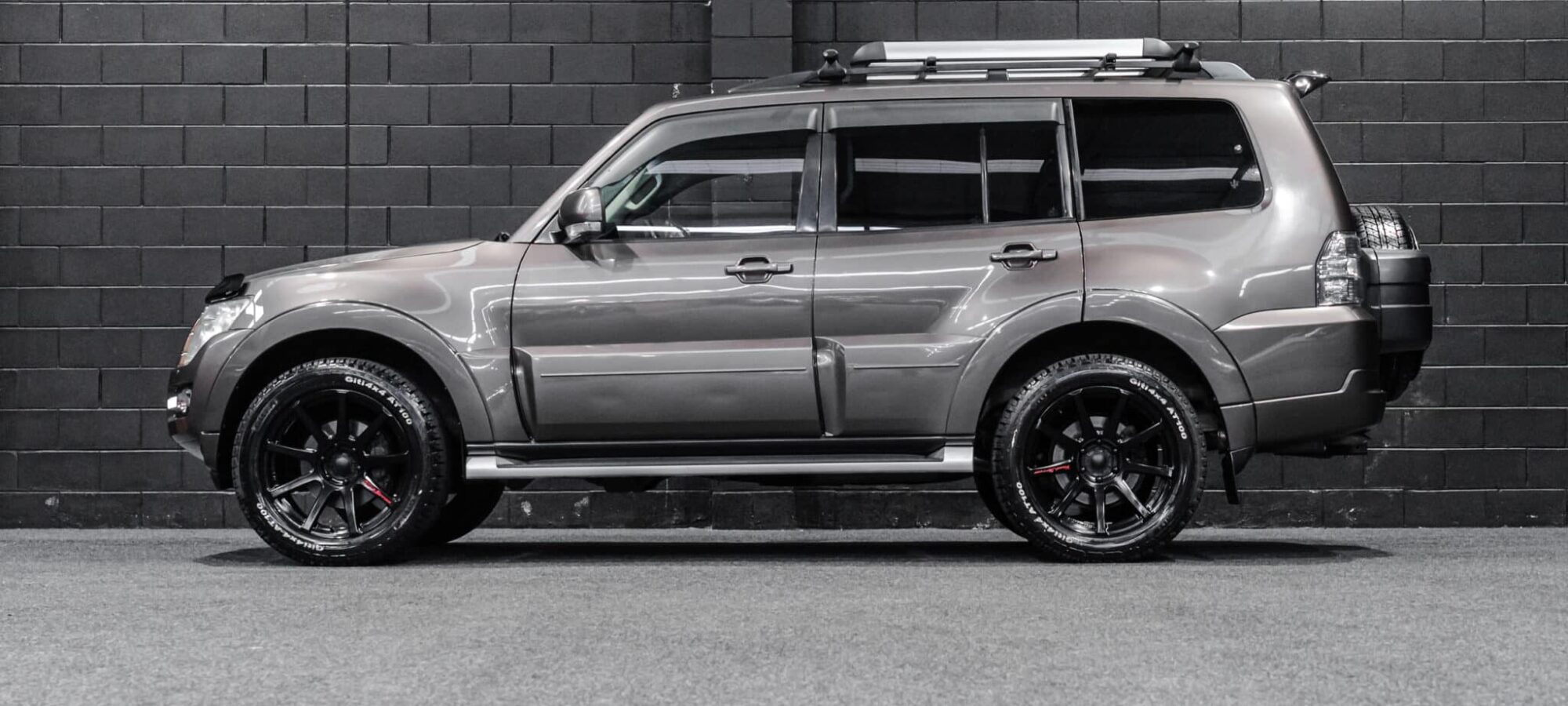 Vehicle Gallery Image