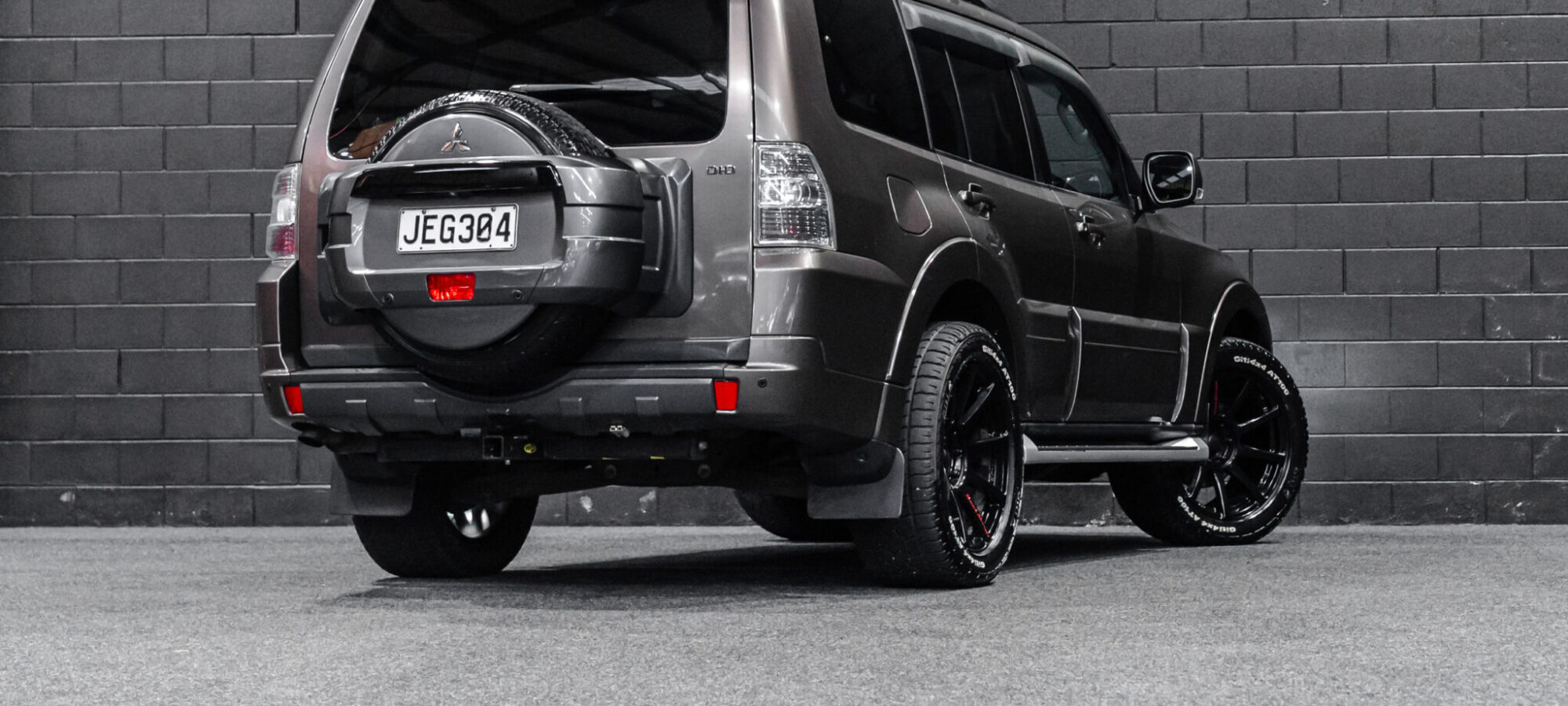 Vehicle Gallery Image