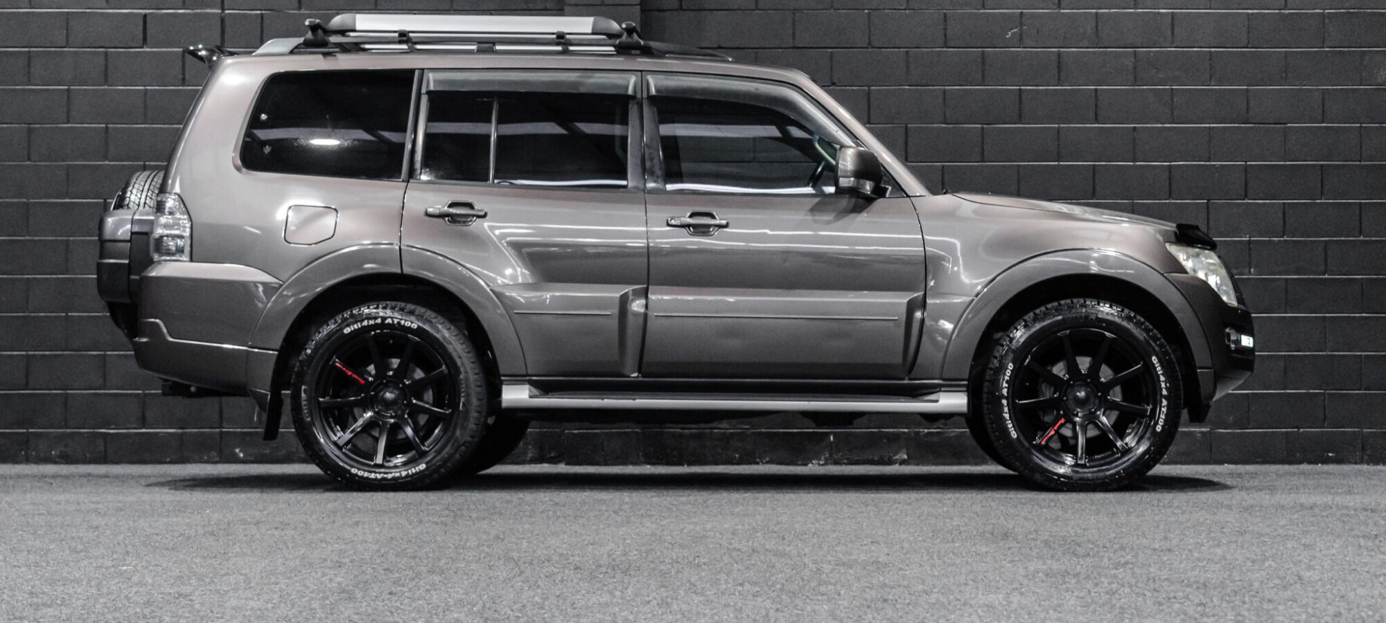 Vehicle Gallery Image