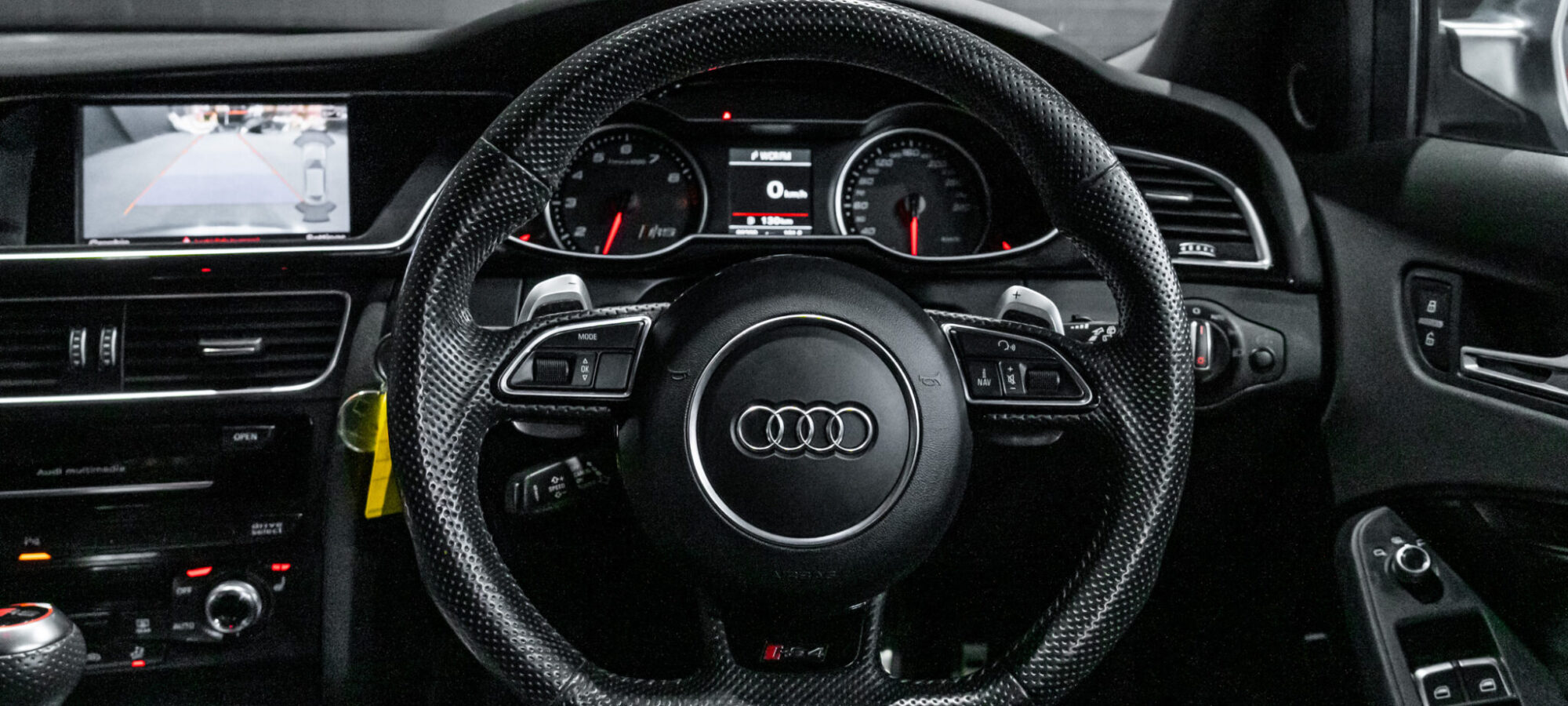 Vehicle Gallery Image