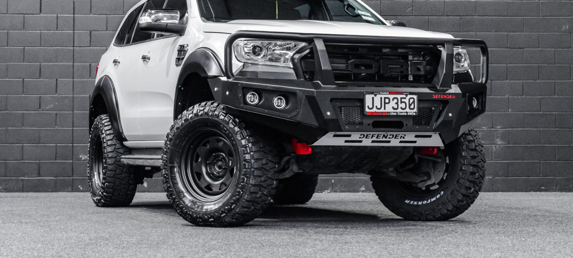 Vehicle Gallery Image