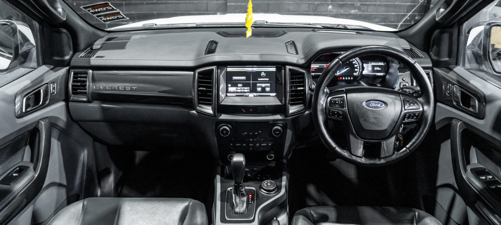 Vehicle Gallery Image