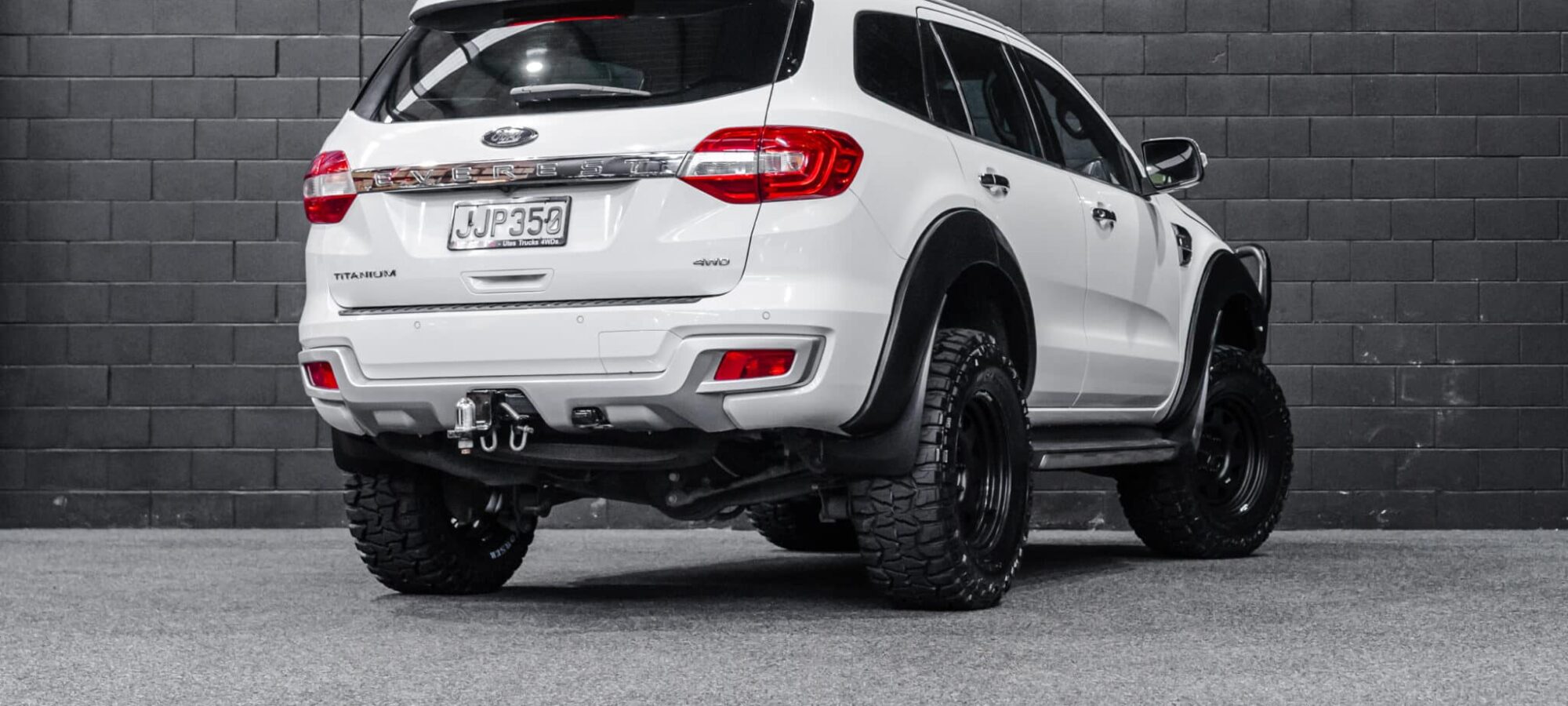 Vehicle Gallery Image