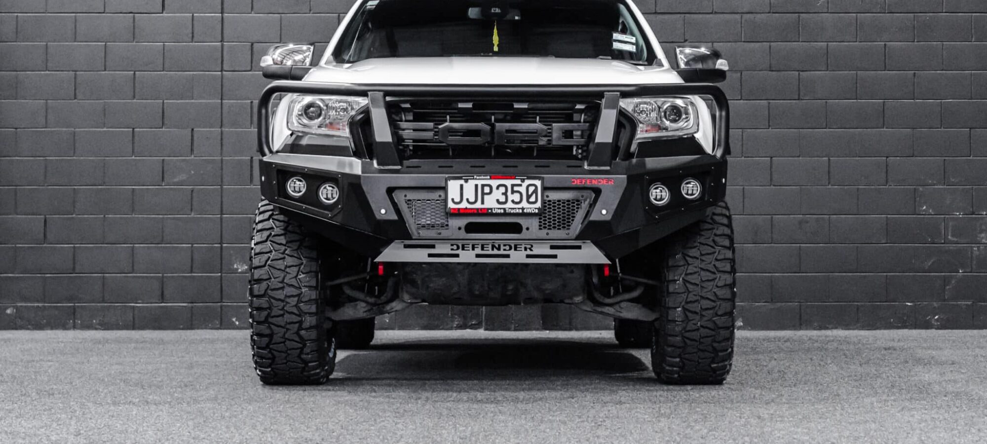 Vehicle Gallery Image