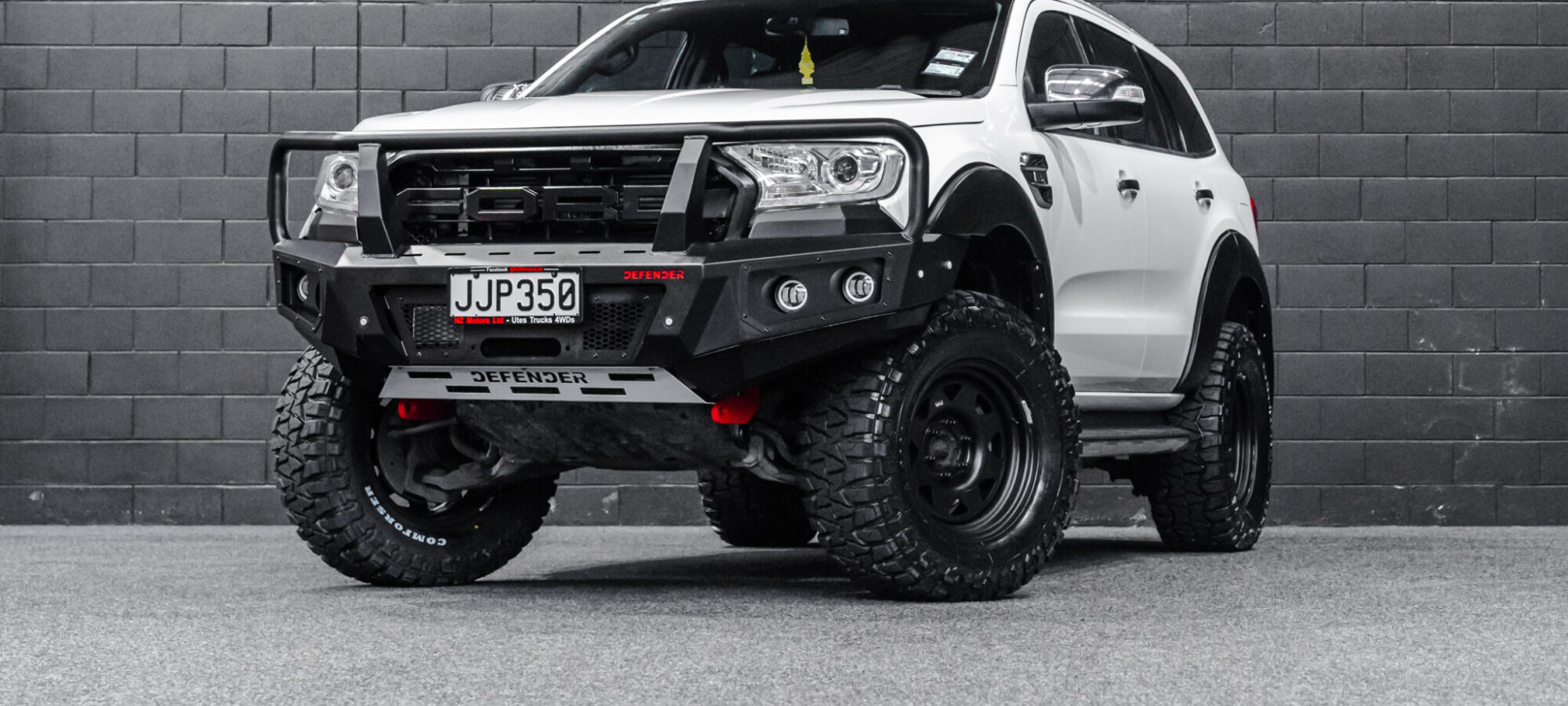 Vehicle Gallery Image