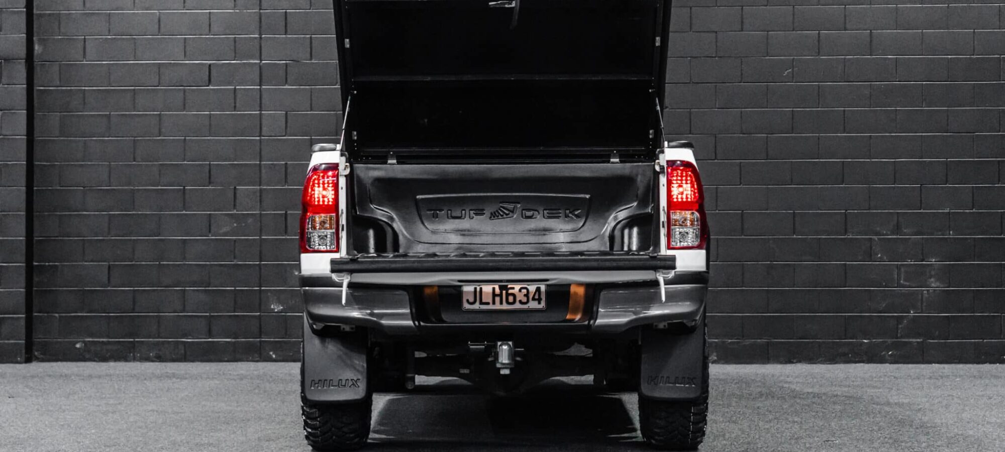 Vehicle Gallery Image