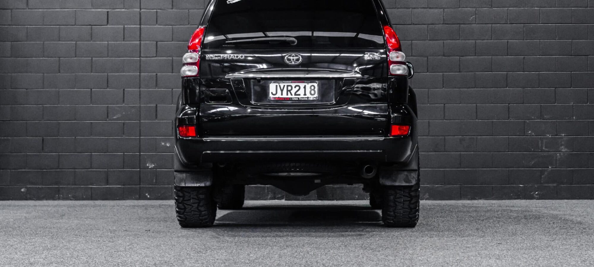 Vehicle Gallery Image