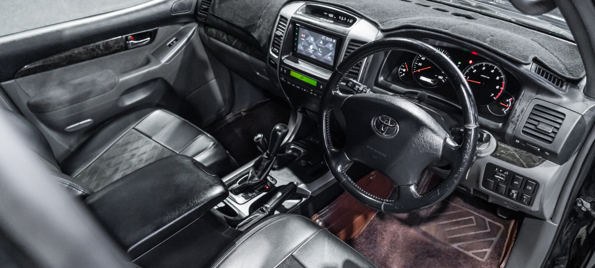 Vehicle Gallery Image