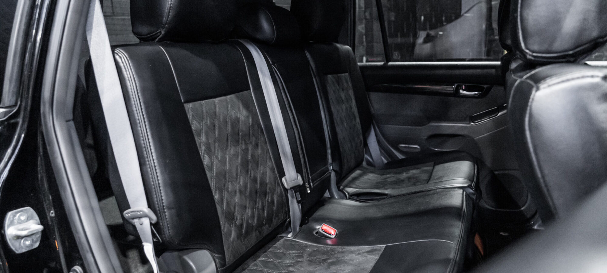 Vehicle Gallery Image