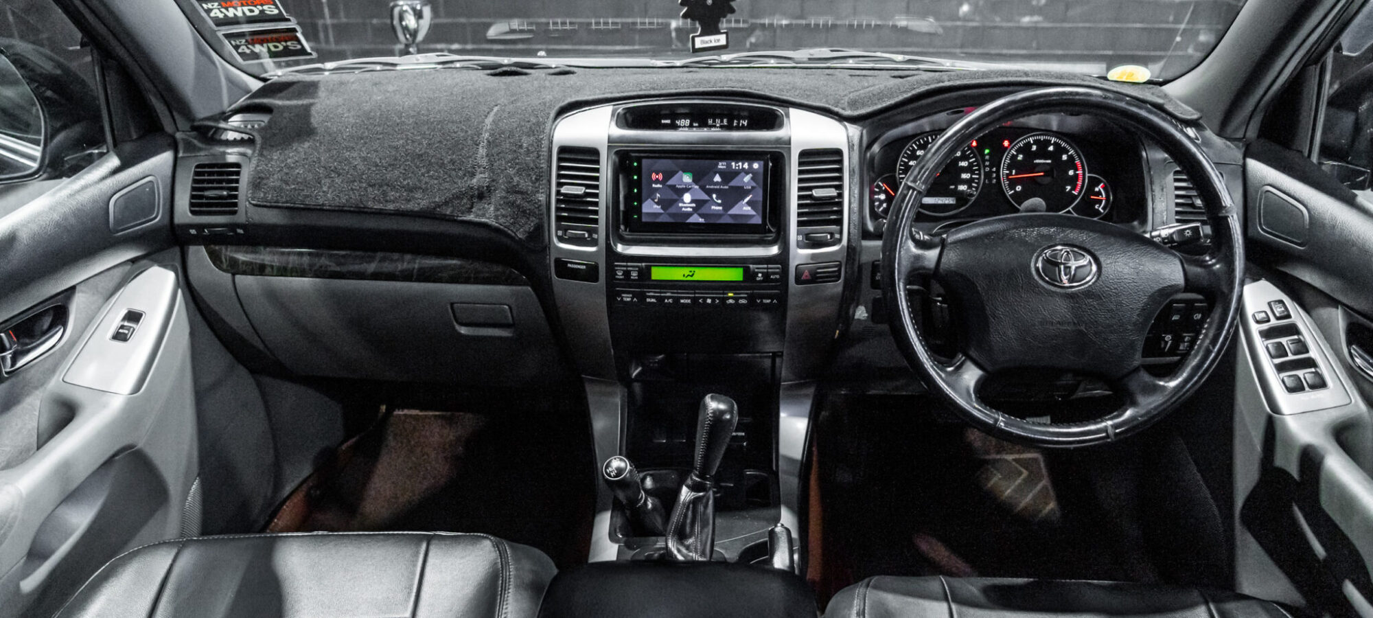 Vehicle Gallery Image