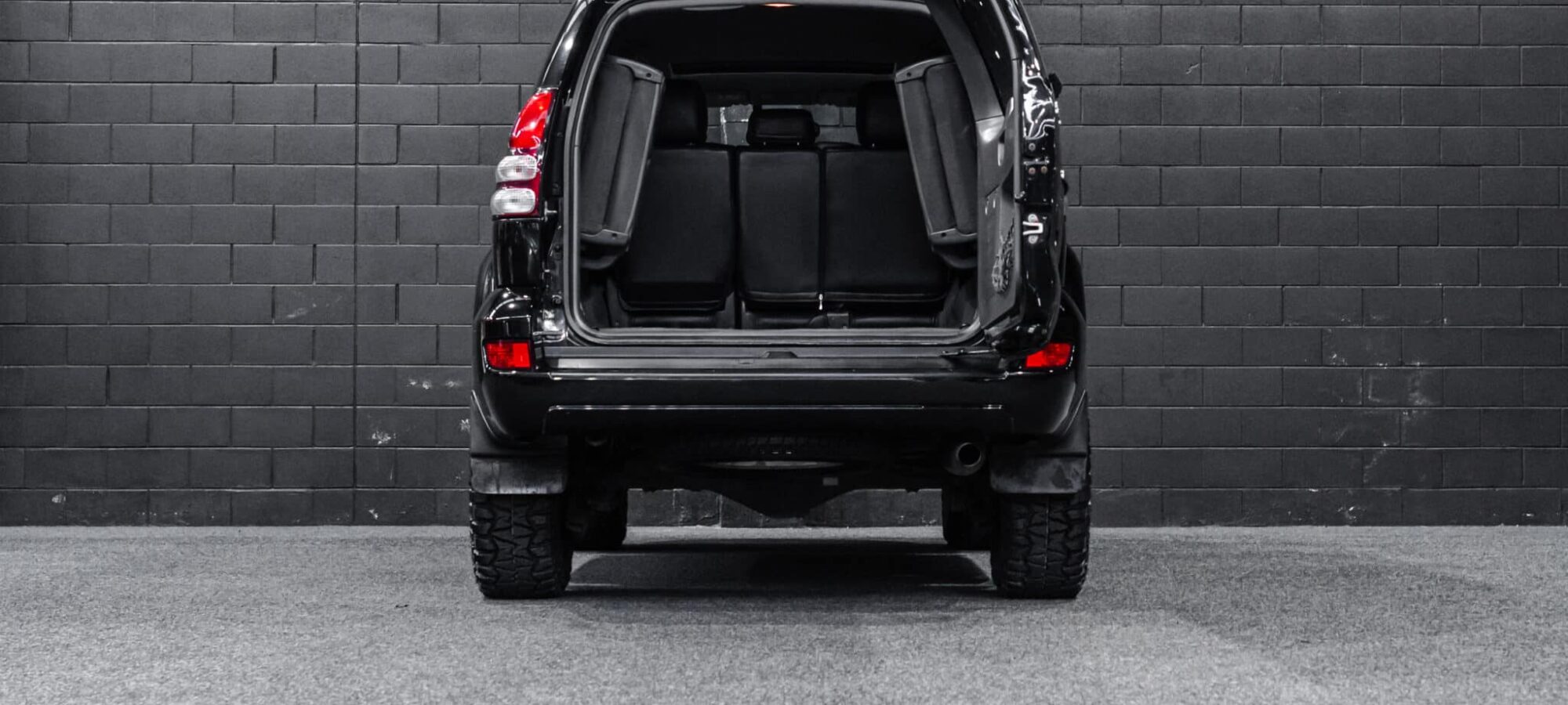 Vehicle Gallery Image