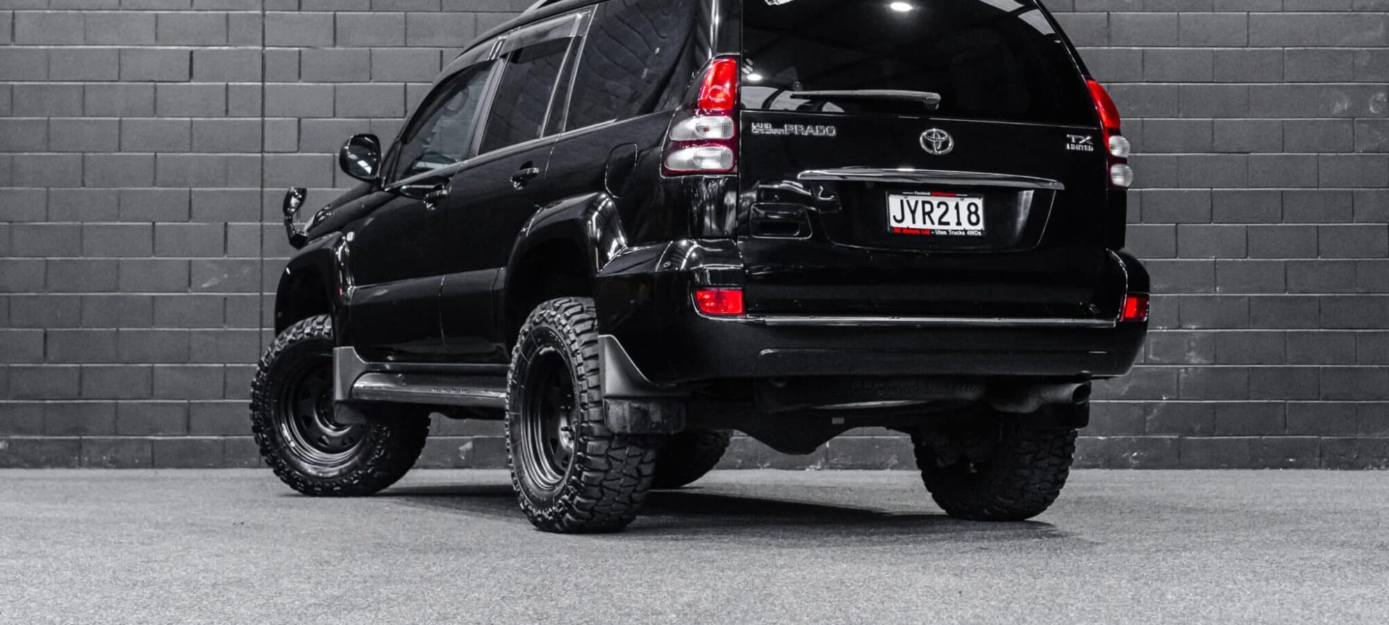 Vehicle Gallery Image