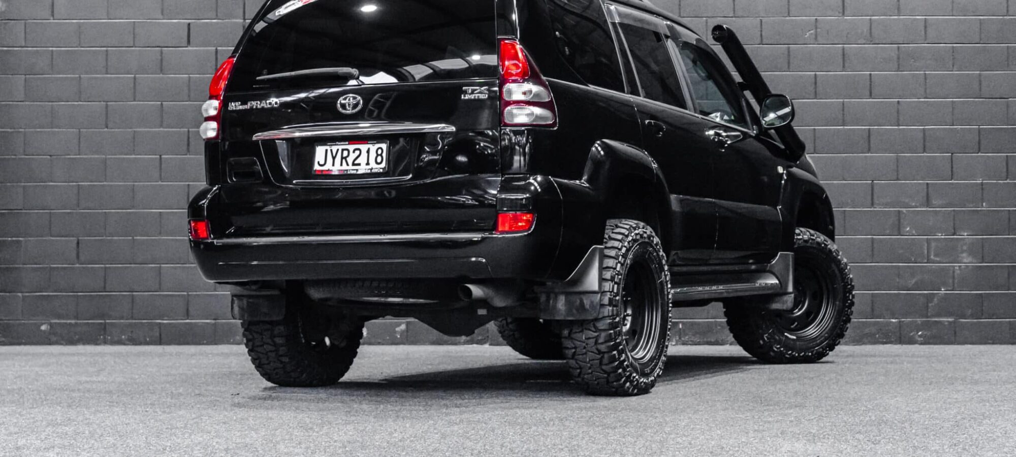 Vehicle Gallery Image