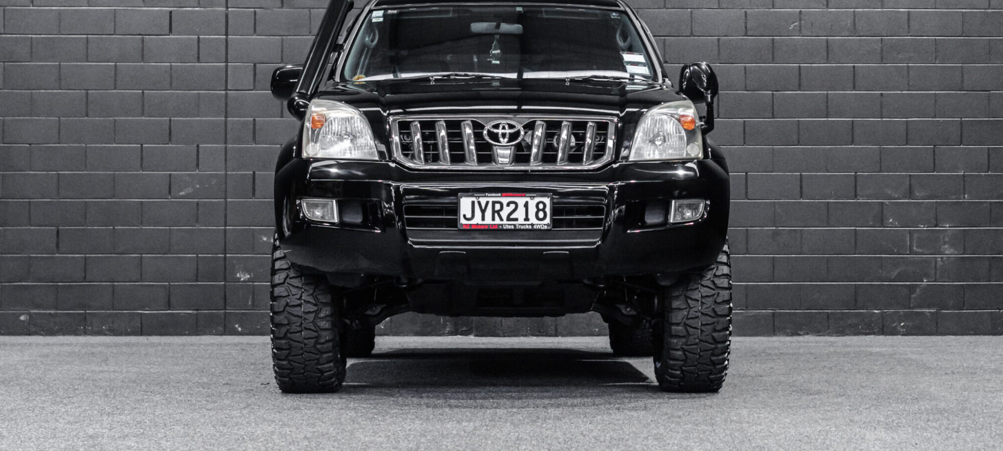 Vehicle Gallery Image