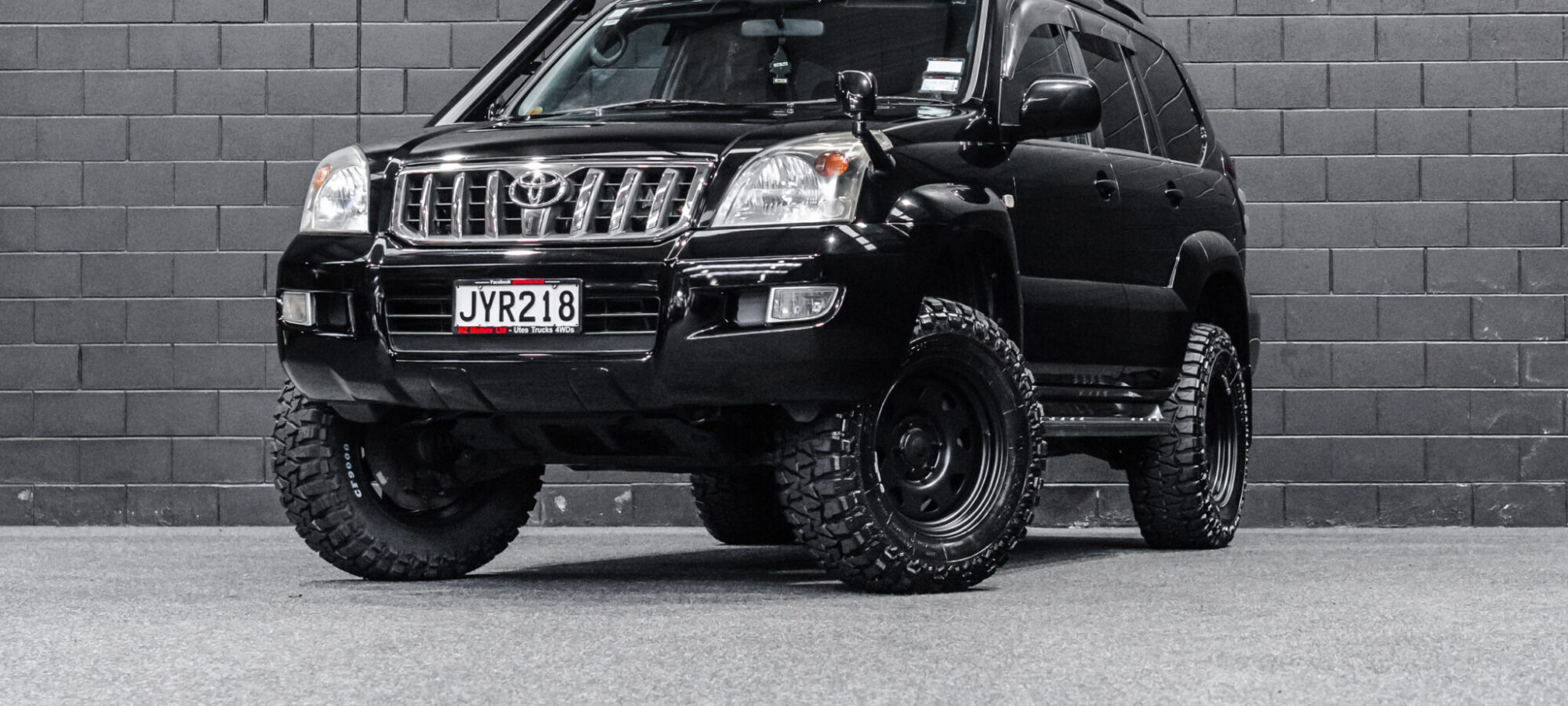 Vehicle Gallery Image