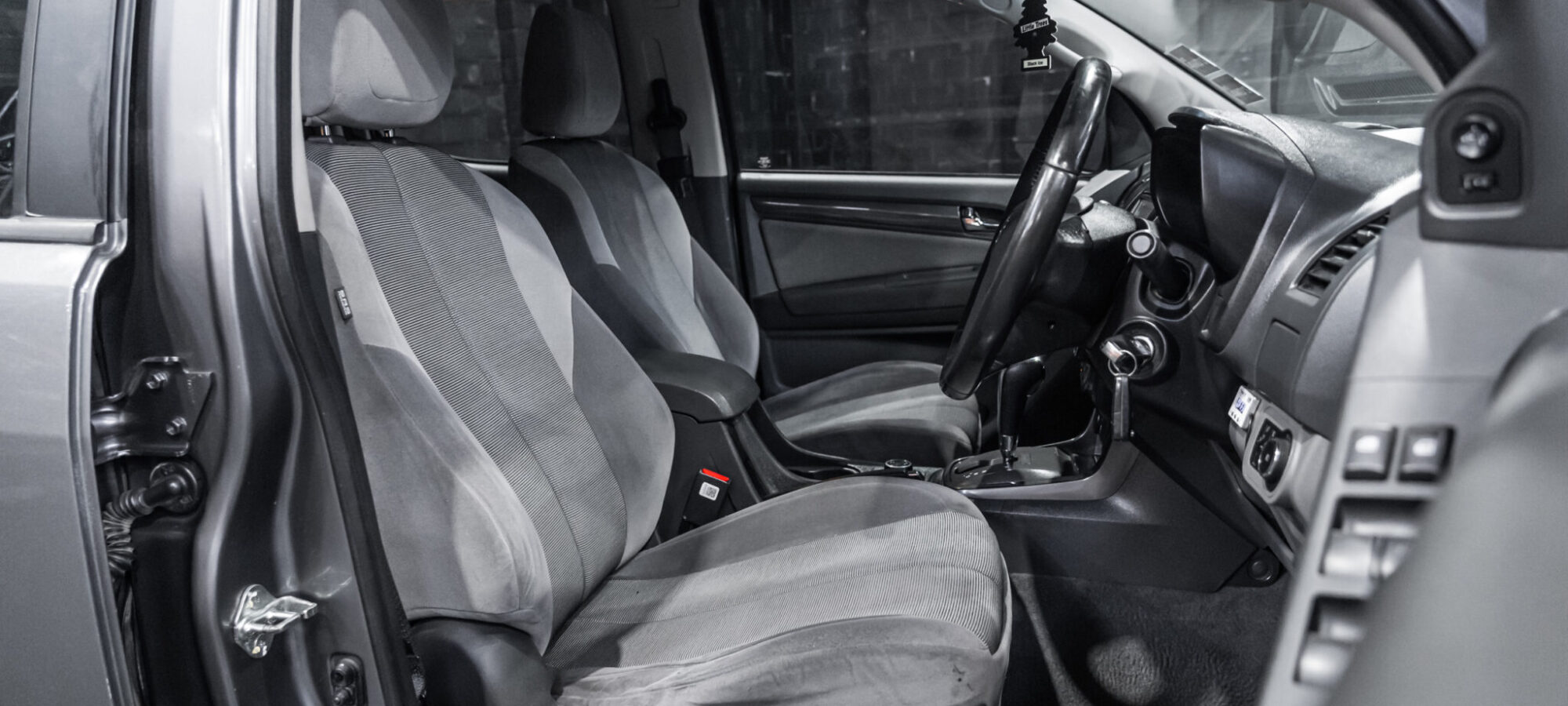 Vehicle Gallery Image