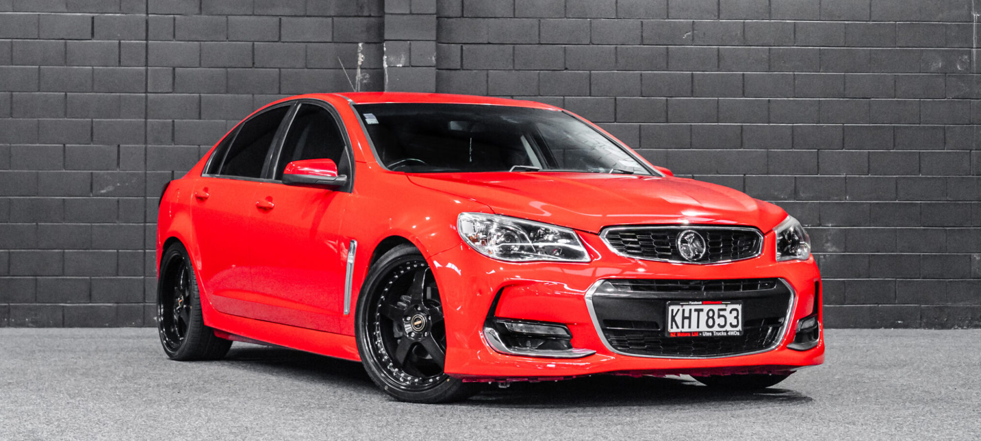 Vehicle Gallery Image