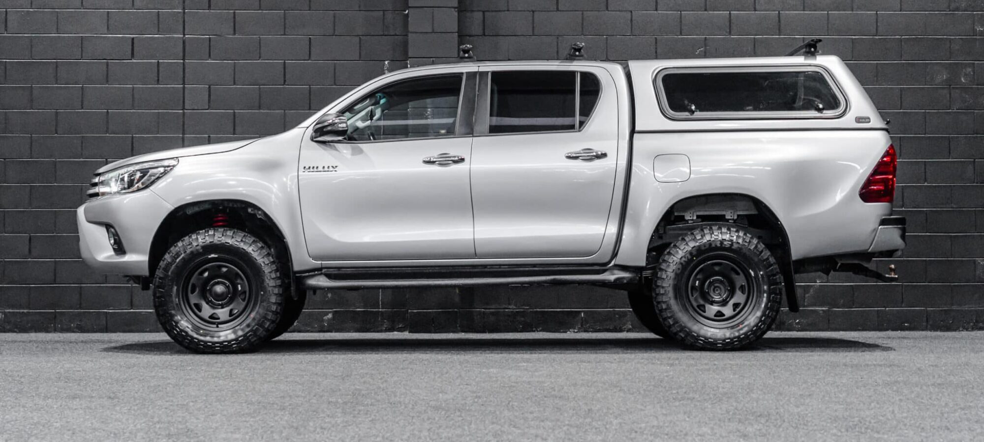 Vehicle Gallery Image