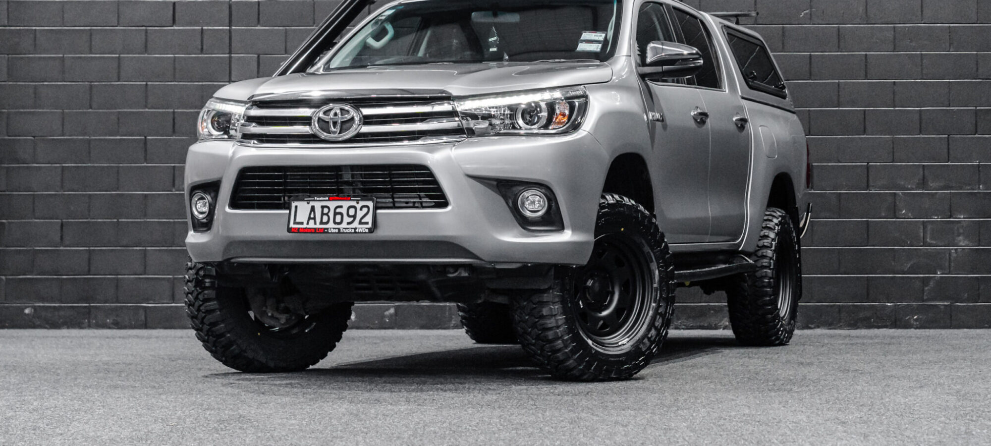 Vehicle Gallery Image