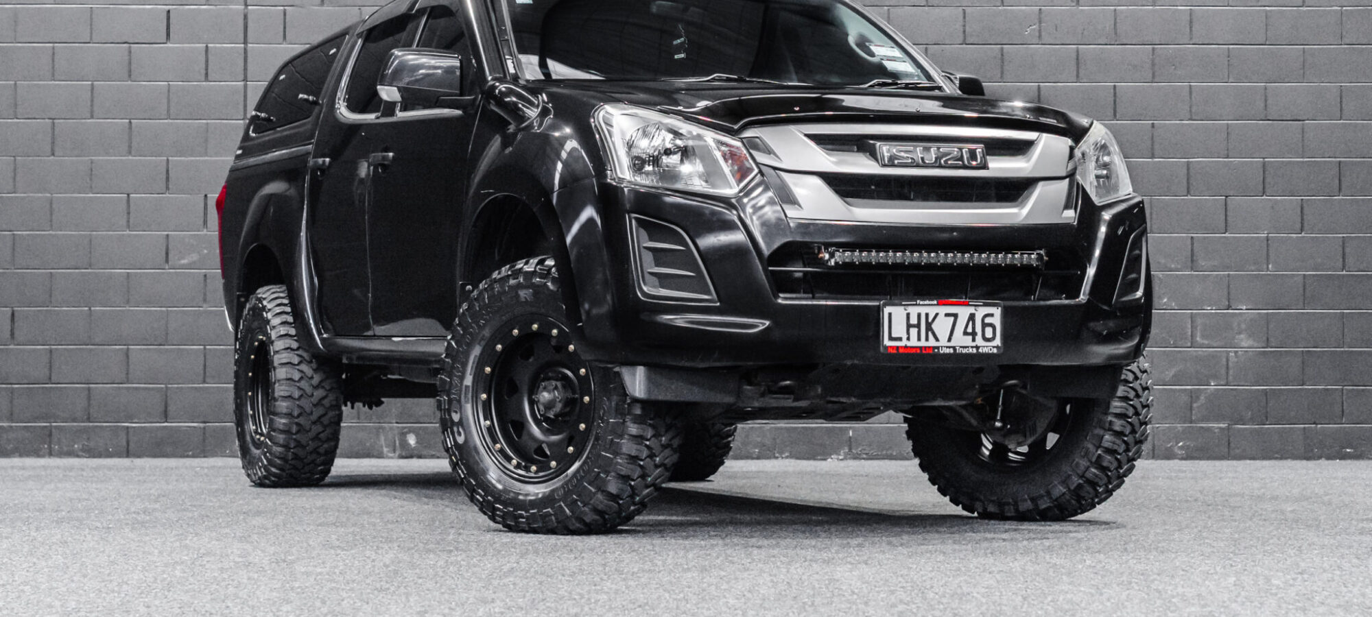 Vehicle Gallery Image