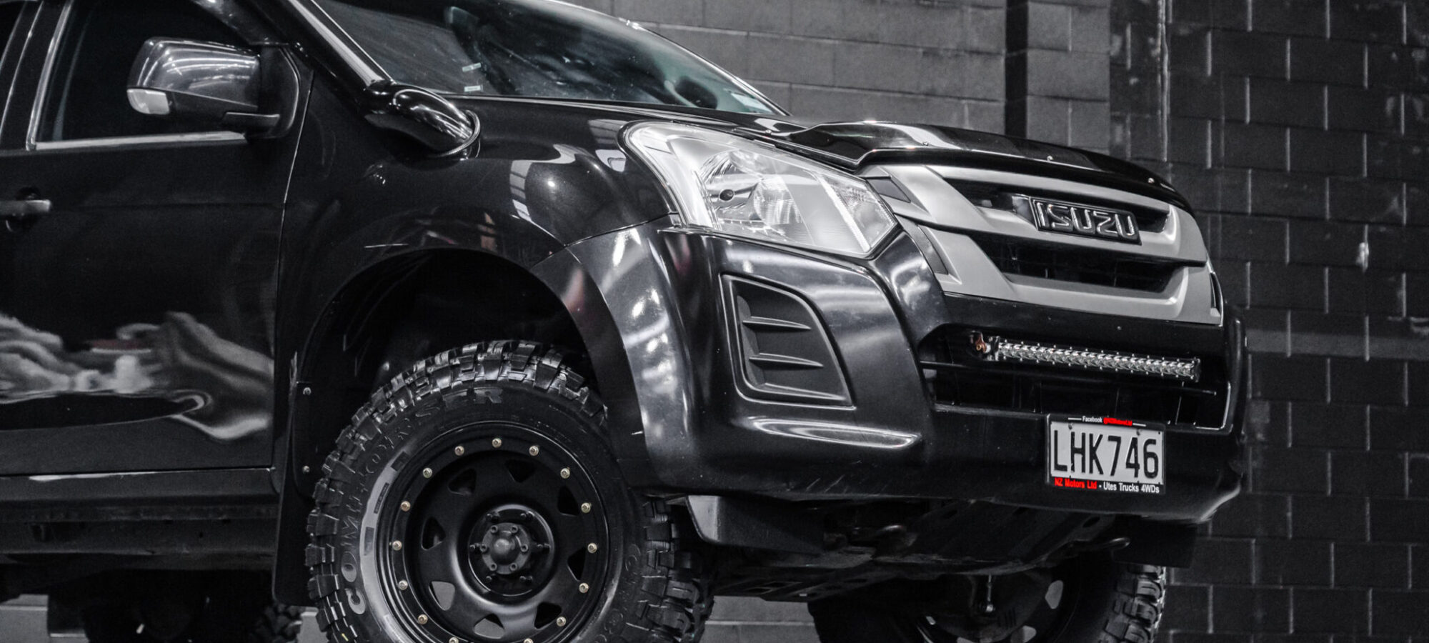 Vehicle Gallery Image