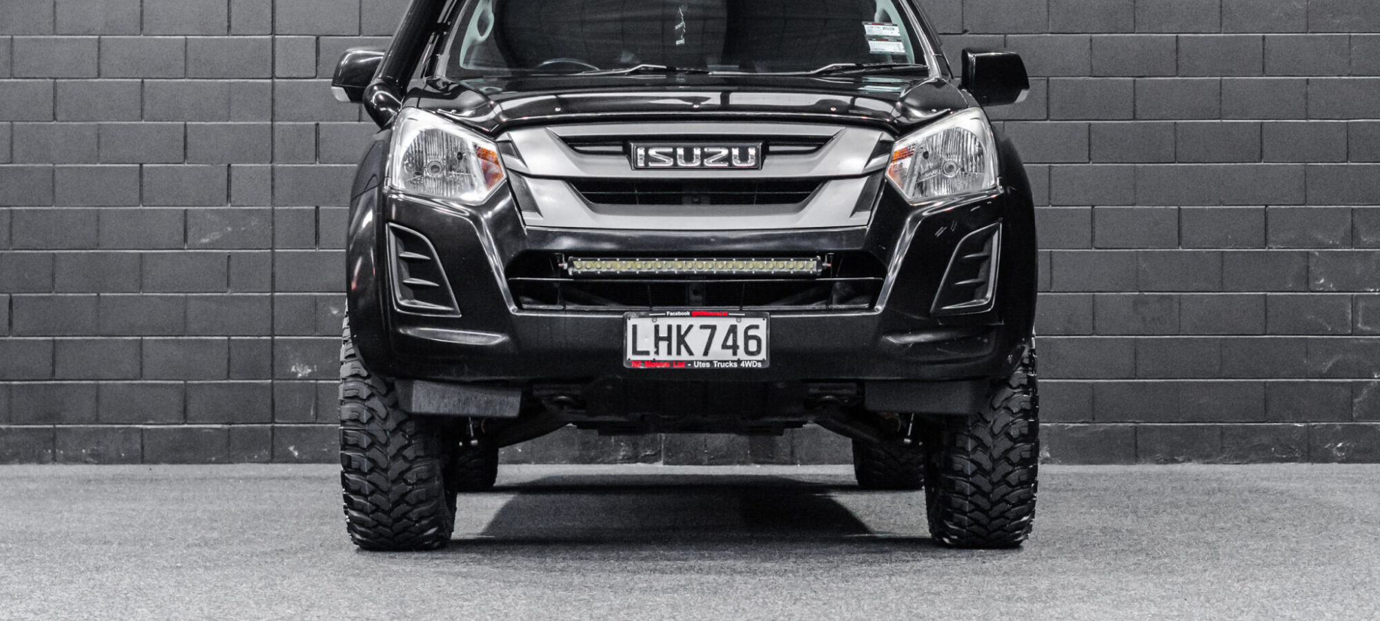 Vehicle Gallery Image