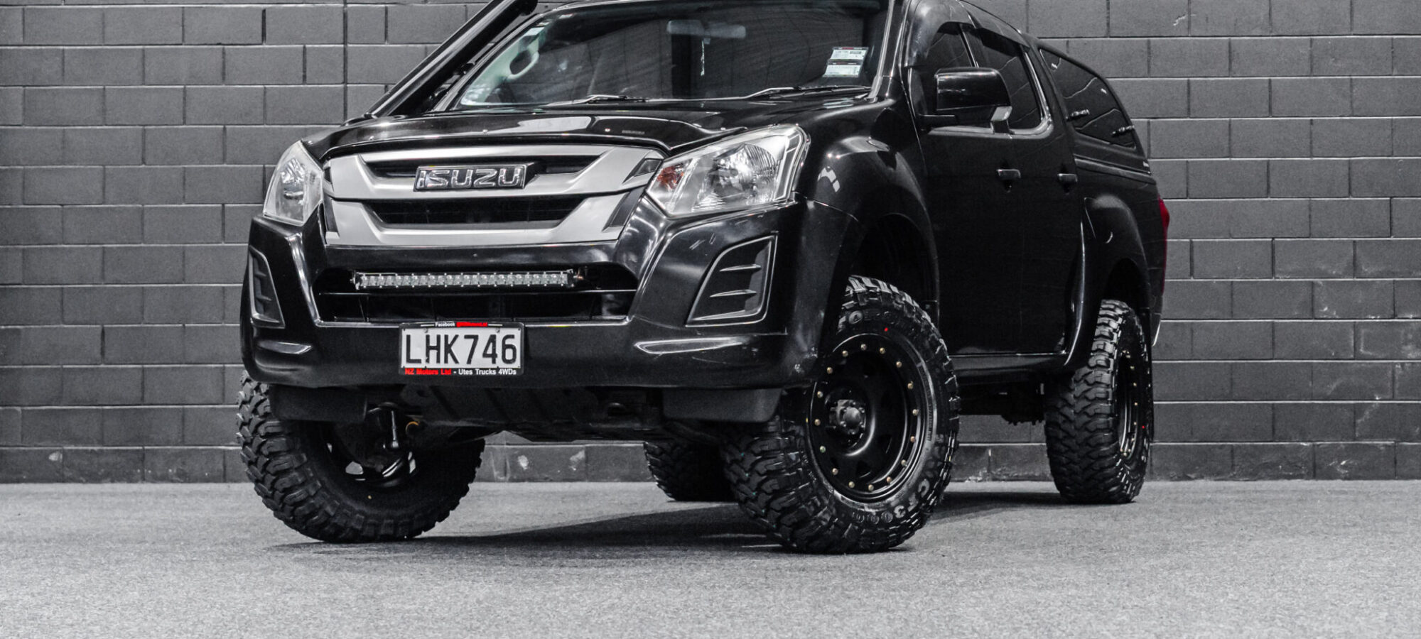 Vehicle Gallery Image