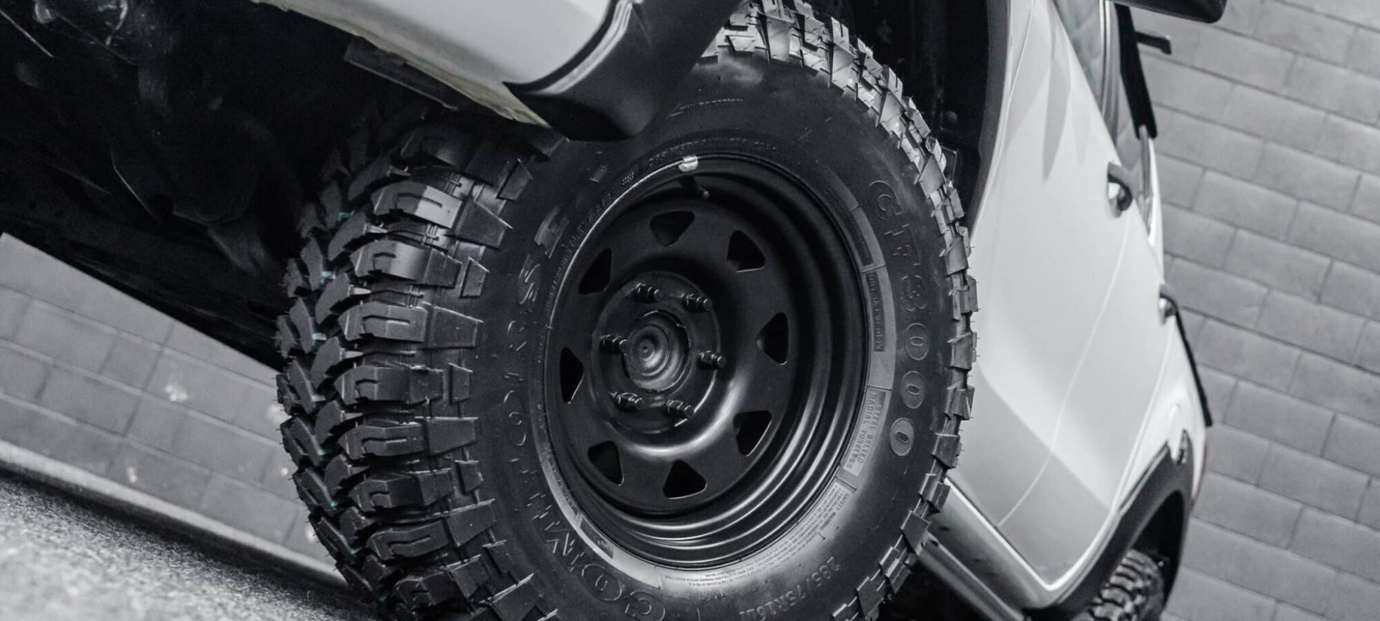 Vehicle Gallery Image