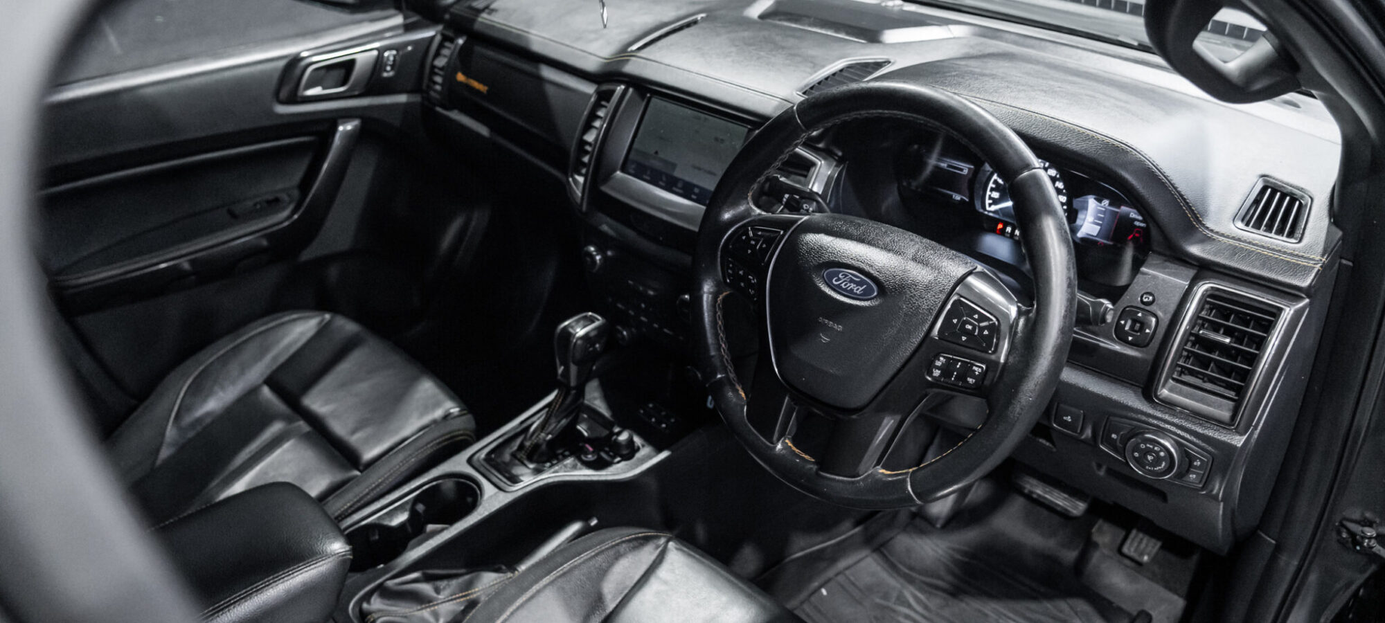 Vehicle Gallery Image