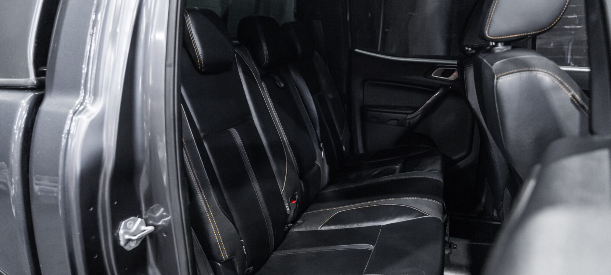 Vehicle Gallery Image