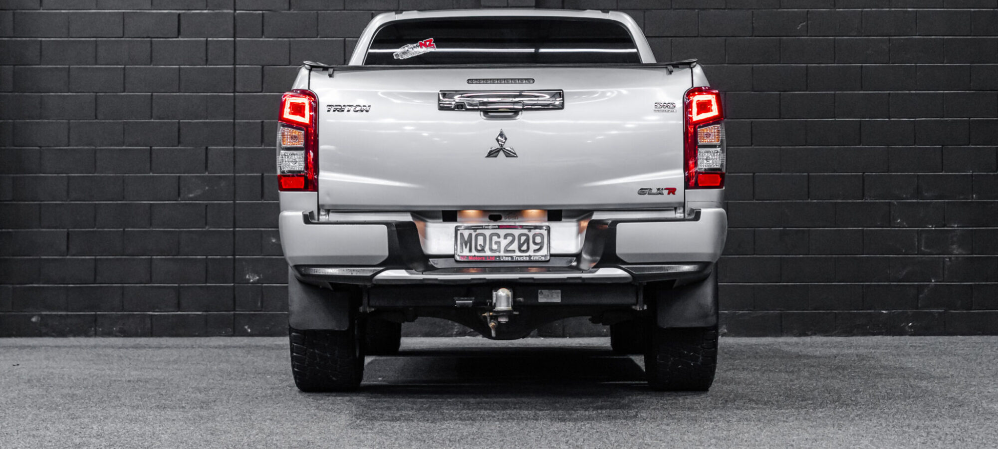 Vehicle Gallery Image