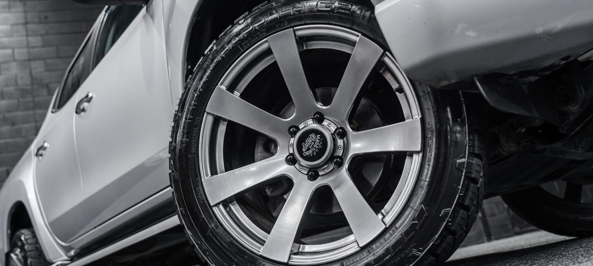 Vehicle Gallery Image