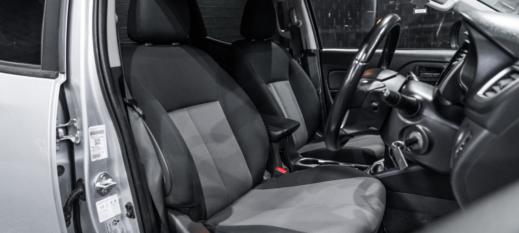 Vehicle Gallery Image