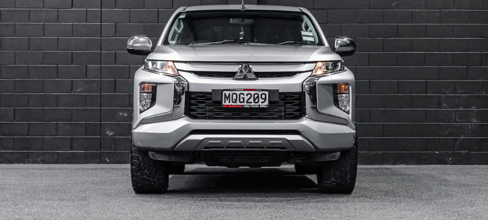 Vehicle Gallery Image