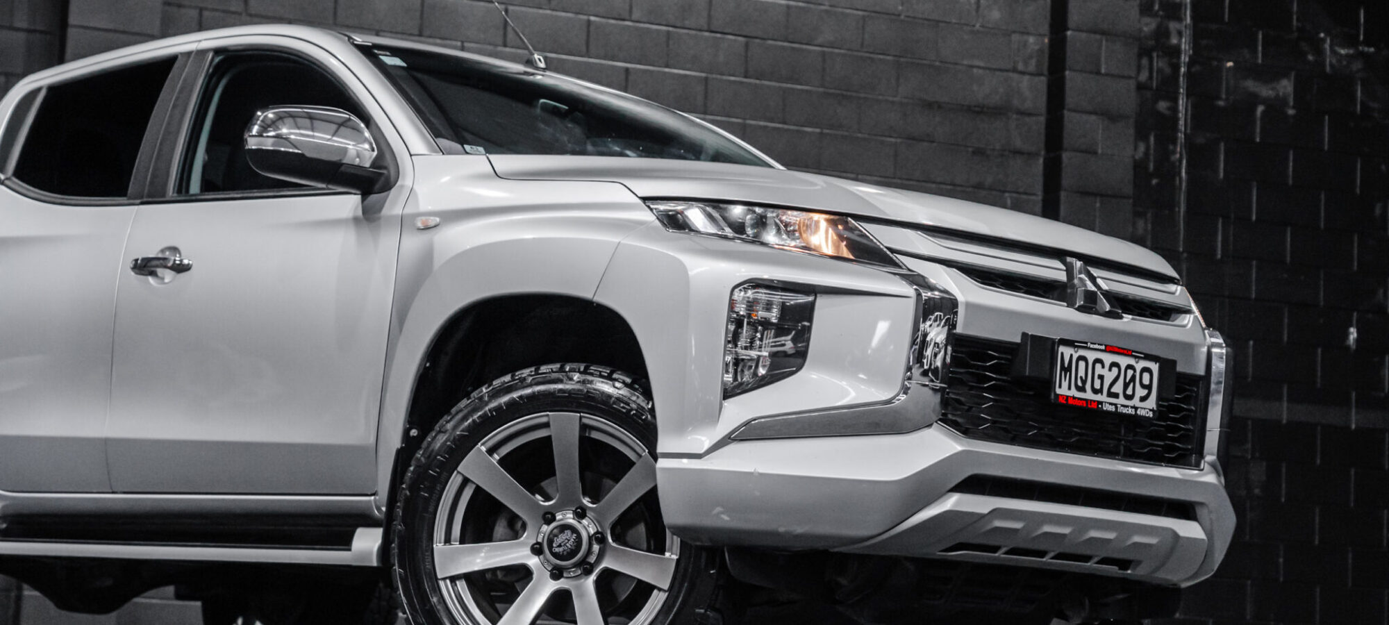 Vehicle Gallery Image