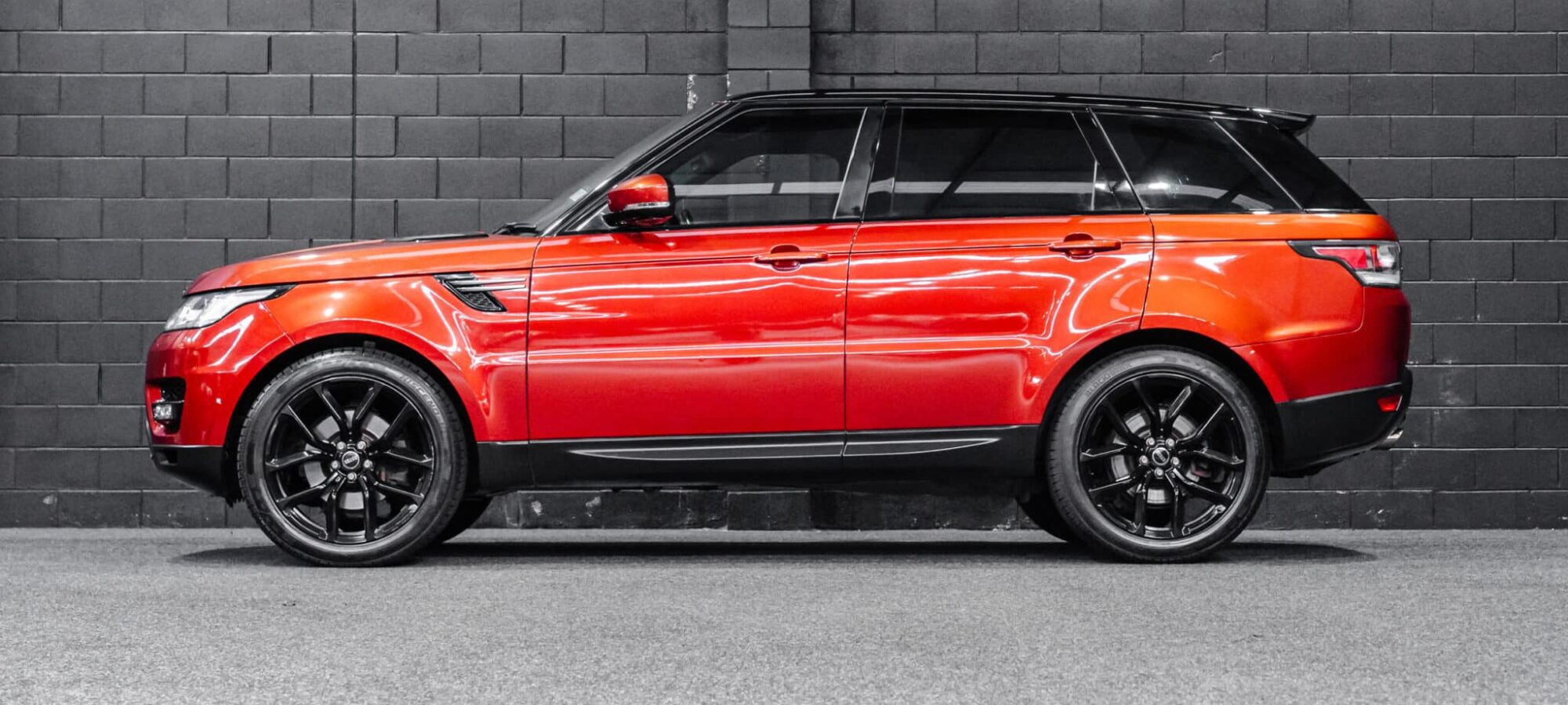 Vehicle Gallery Image