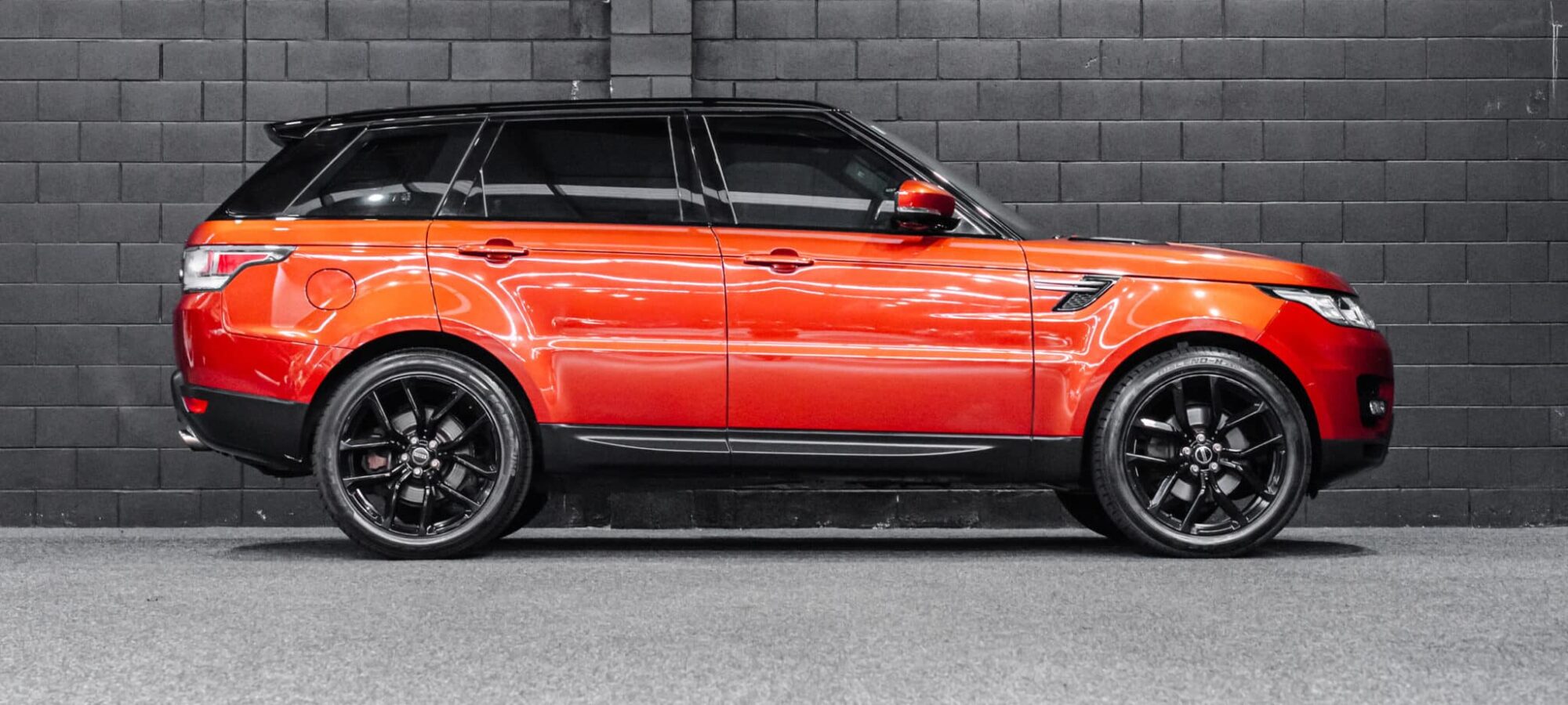 Vehicle Gallery Image