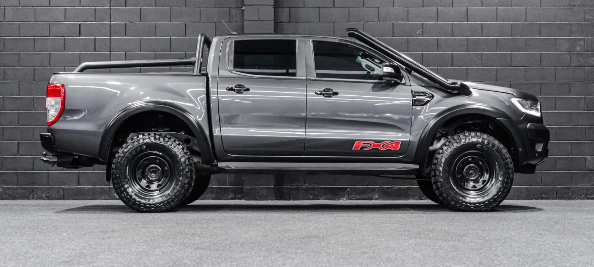 Vehicle Gallery Image