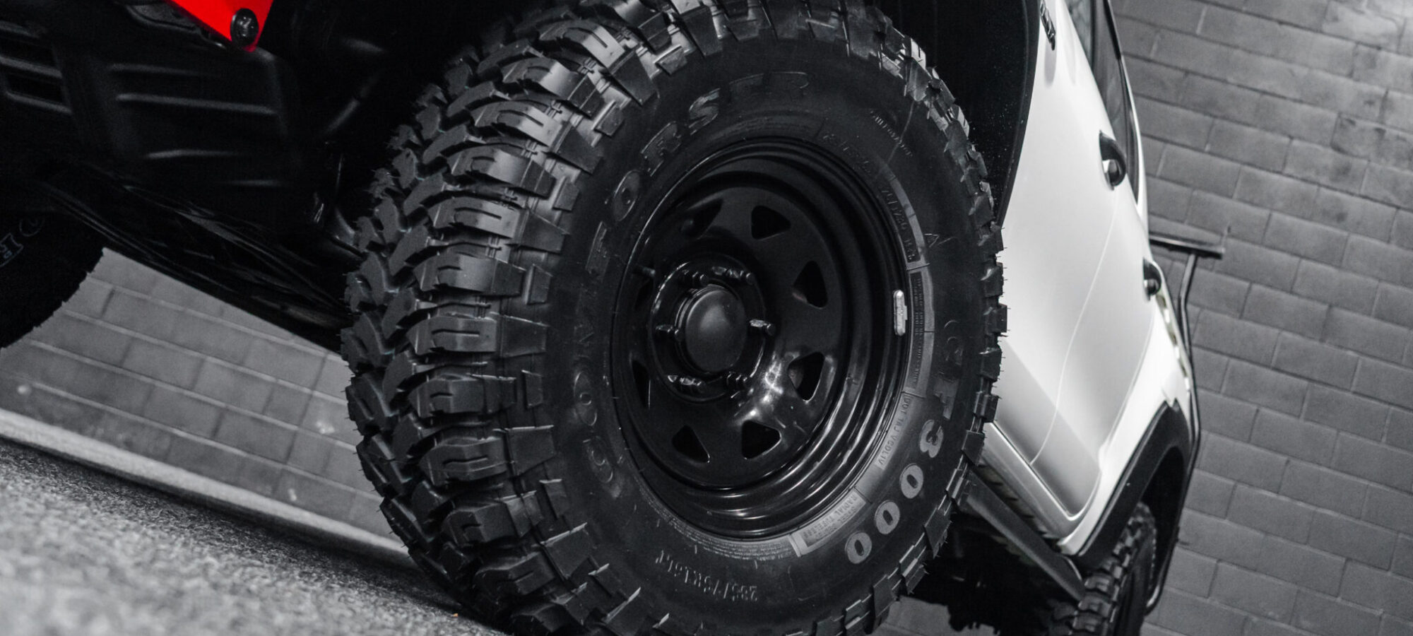 Vehicle Gallery Image