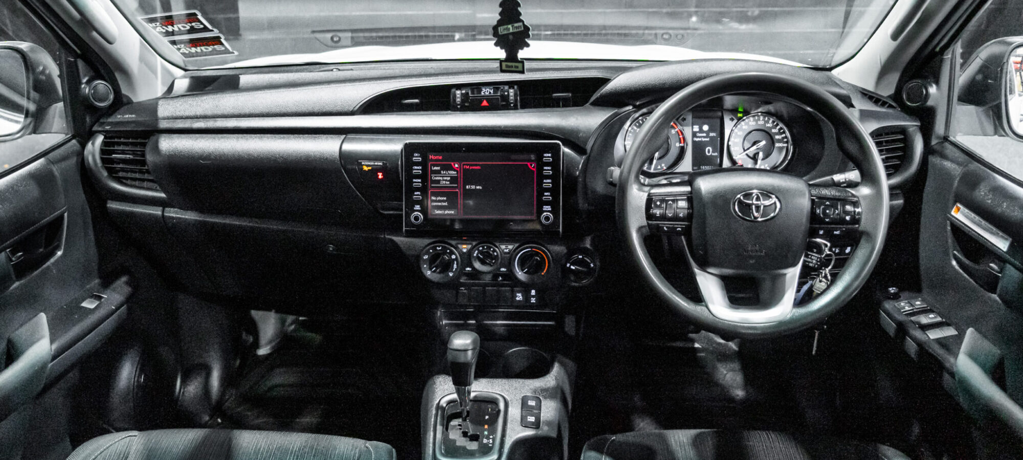 Vehicle Gallery Image