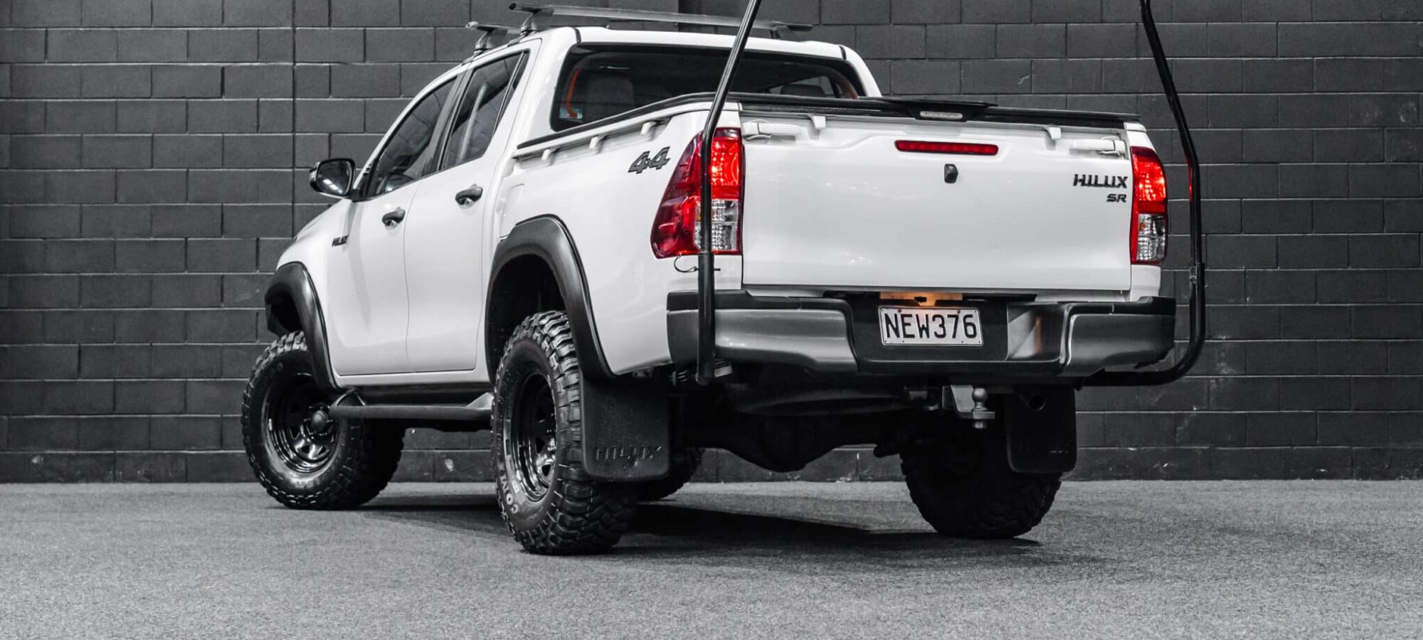 Vehicle Gallery Image